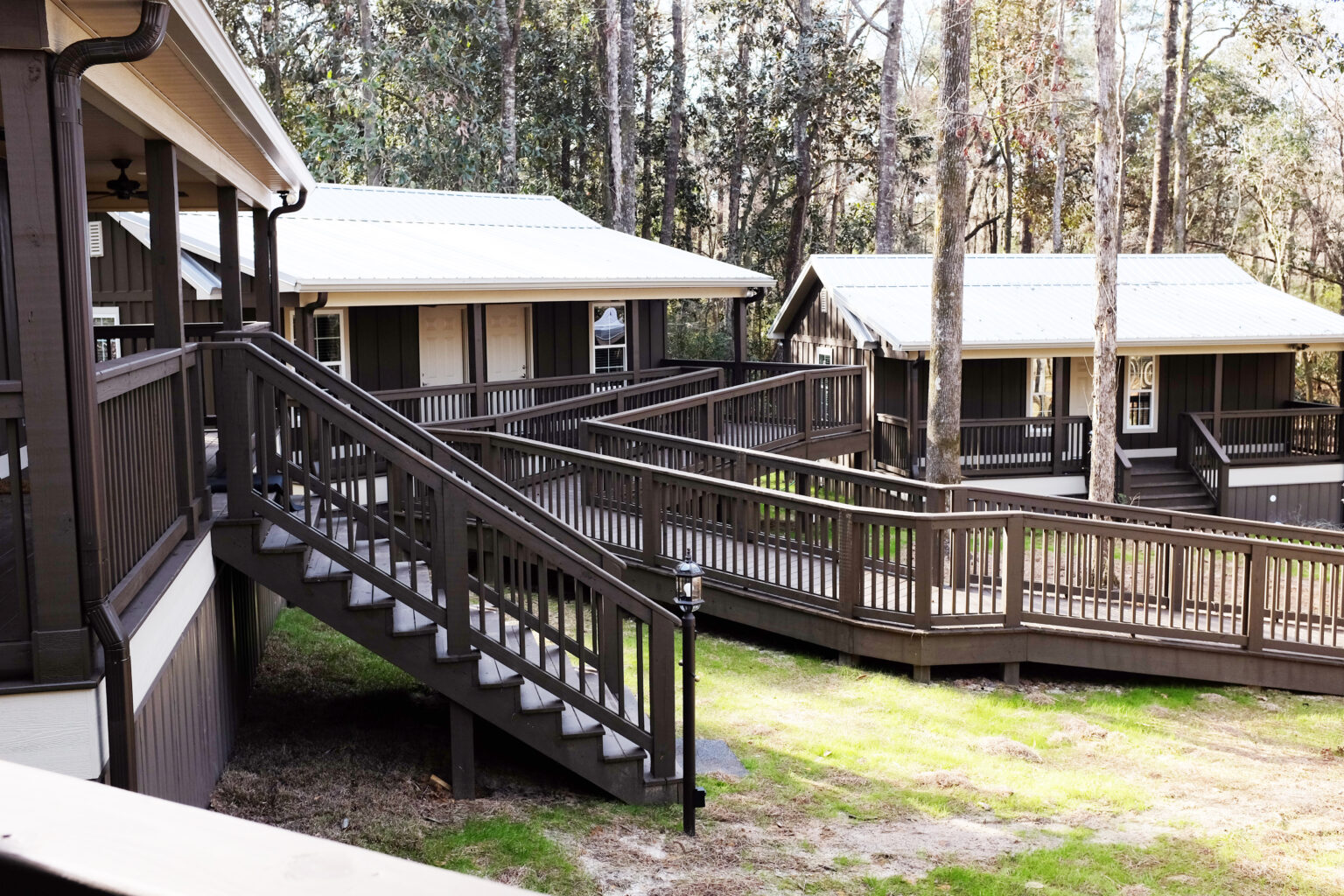 Dothan, AL Living Waters Cabins 